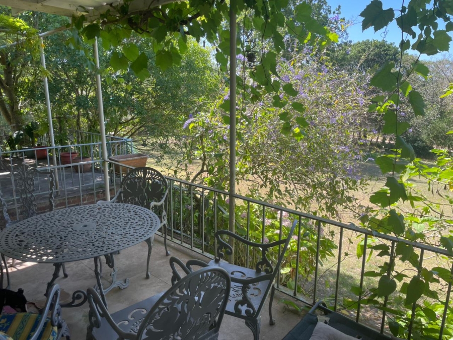 4 Bedroom Property for Sale in Bathurst Eastern Cape